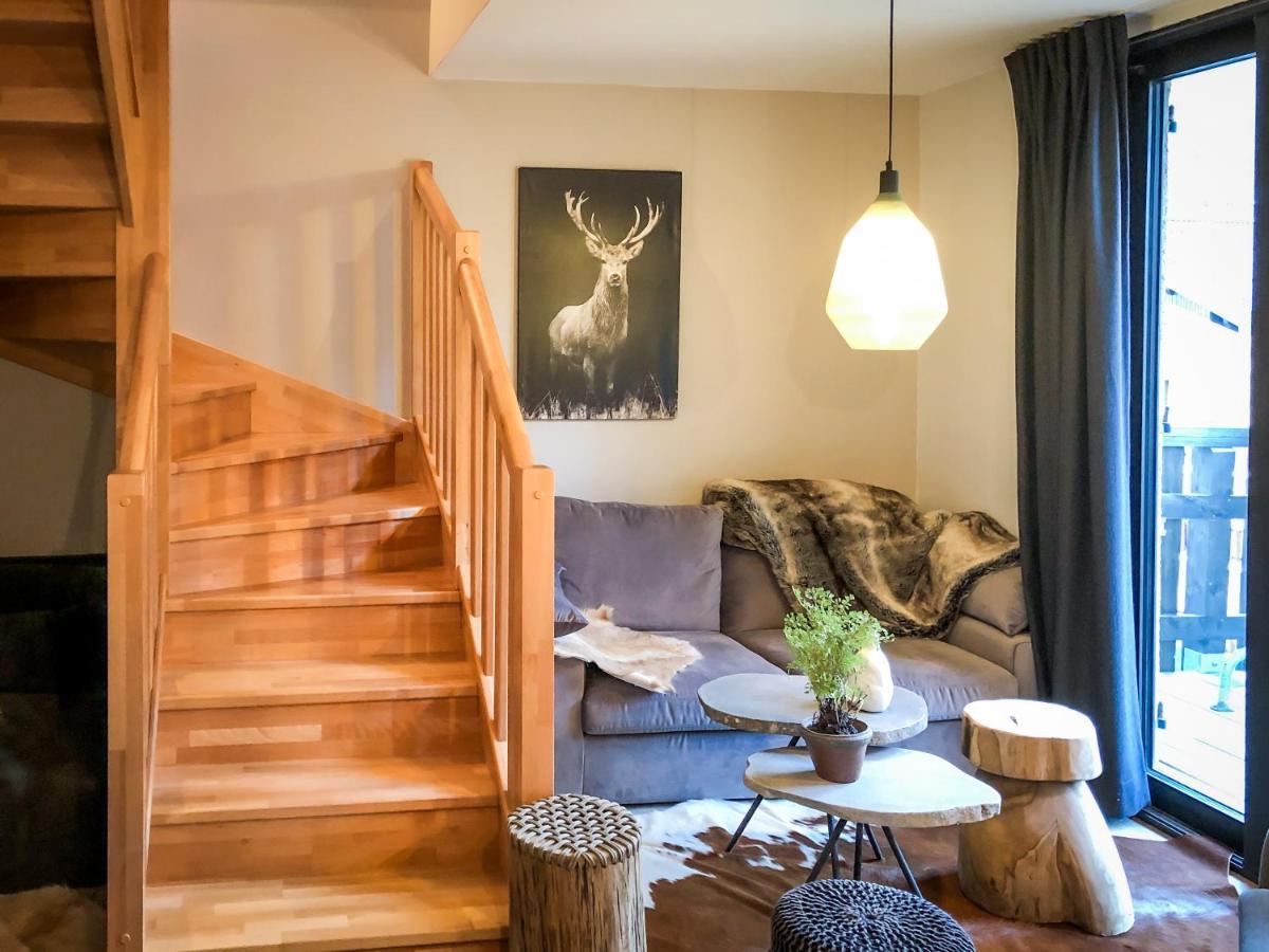 Patchwork Apartment *